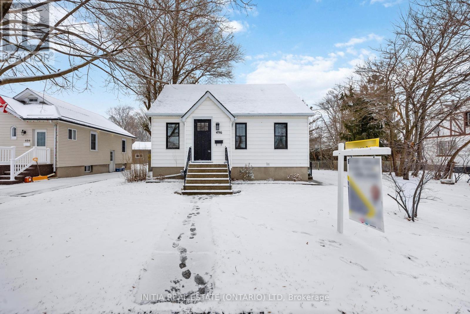 496 Talfourd Street, Sarnia, Ontario  N7T 1R7 - Photo 2 - X12699360