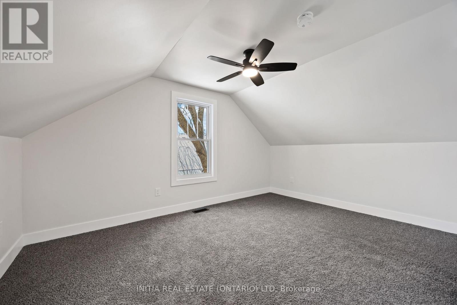 496 Talfourd Street, Sarnia, Ontario  N7T 1R7 - Photo 23 - X12699360