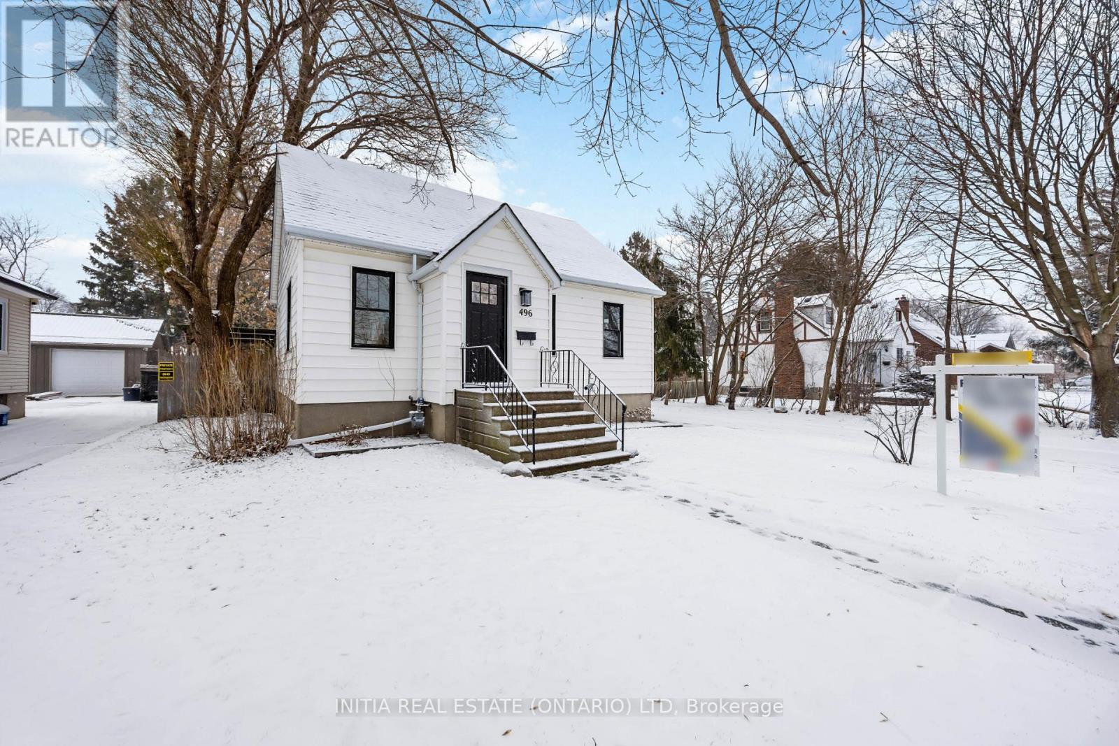 496 Talfourd Street, Sarnia, Ontario  N7T 1R7 - Photo 3 - X12699360