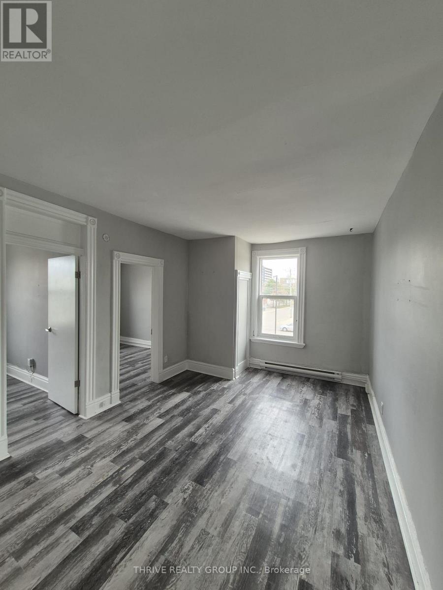 259 Clarence Street, London East, Ontario  N6B 2K2 - Photo 4 - X12699434