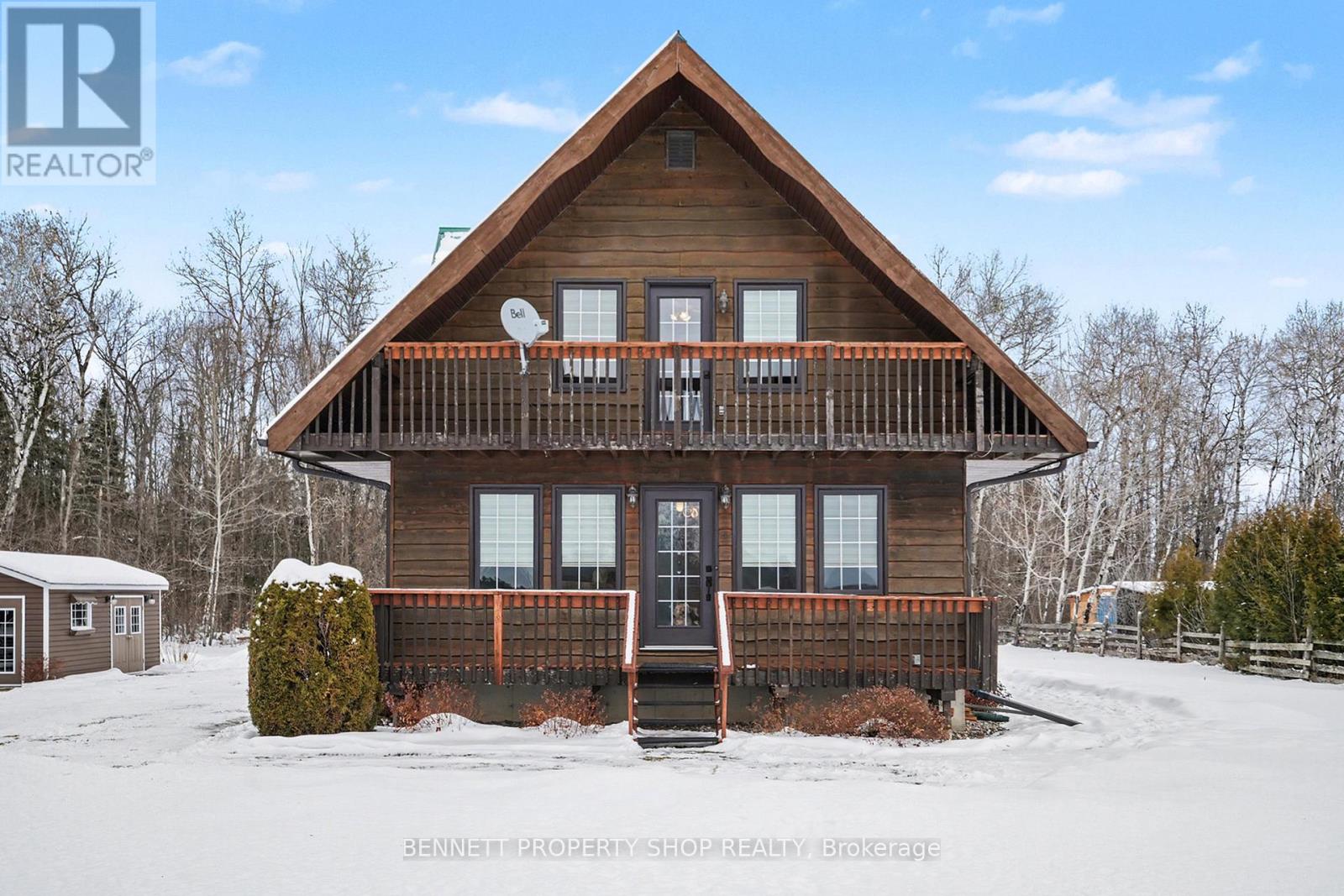 1312 Scheel Drive, Mcnab/braeside, Ontario  K0A 1G0 - Photo 1 - X12699308