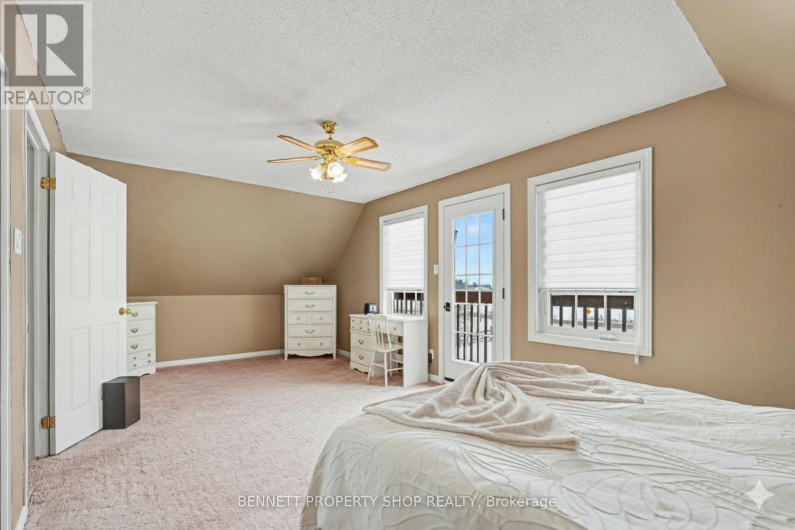 1312 Scheel Drive, Mcnab/braeside, Ontario  K0A 1G0 - Photo 14 - X12699308