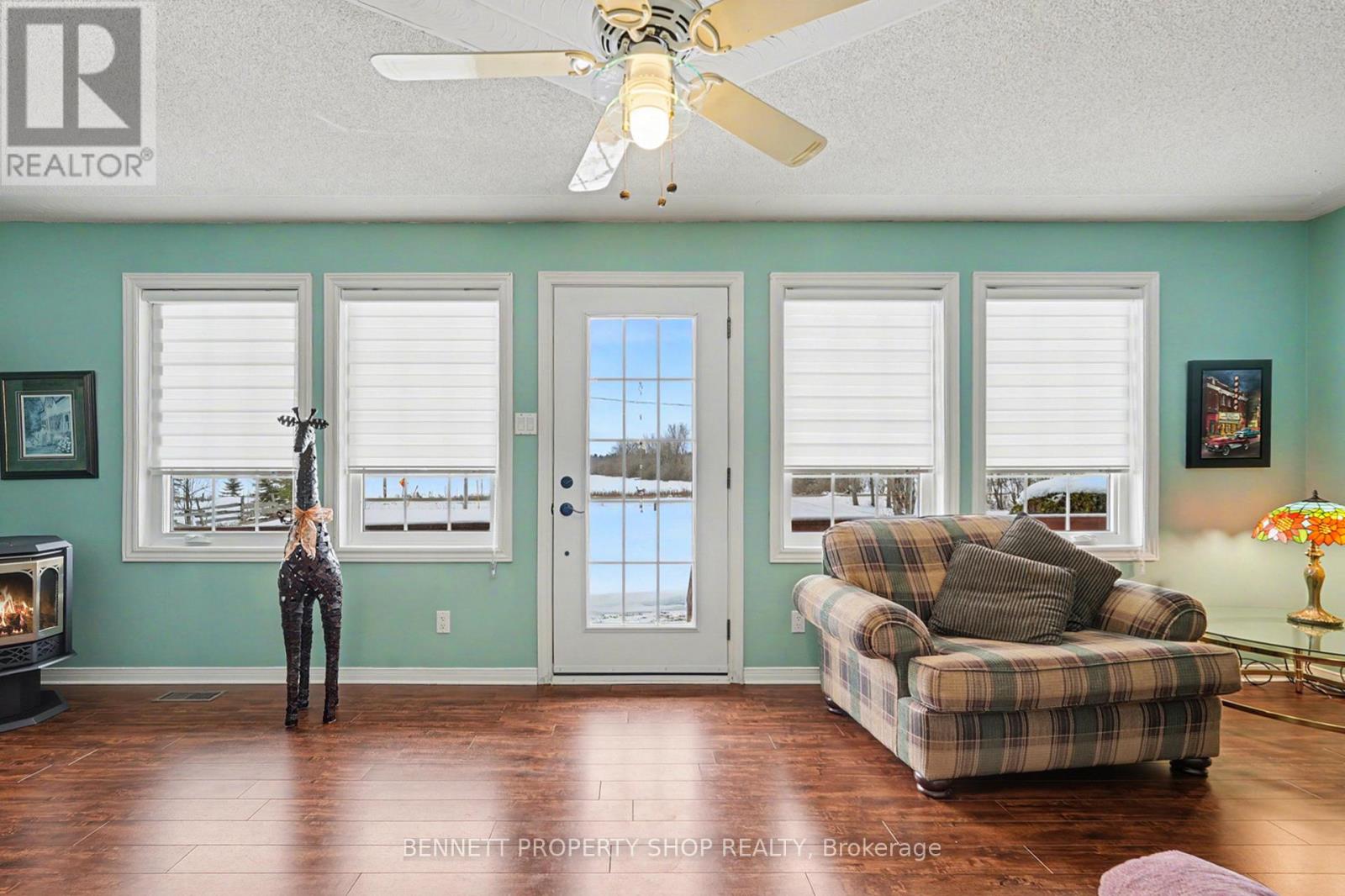 1312 Scheel Drive, Mcnab/braeside, Ontario  K0A 1G0 - Photo 3 - X12699308