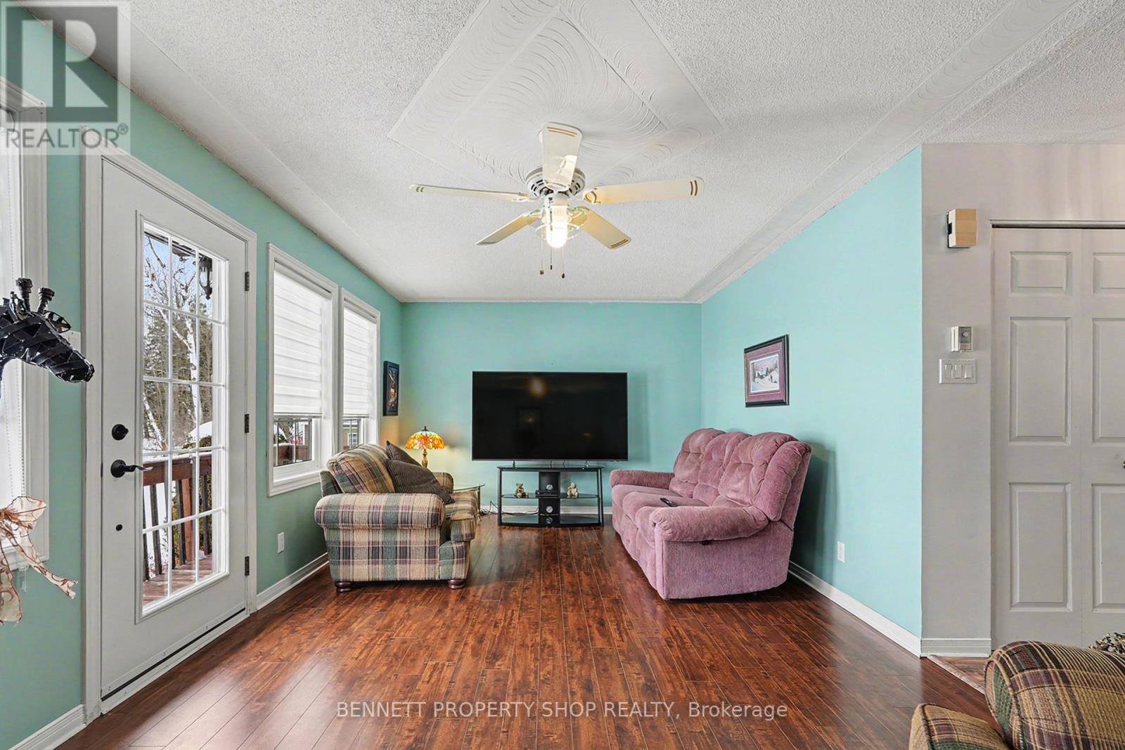 1312 Scheel Drive, Mcnab/braeside, Ontario  K0A 1G0 - Photo 4 - X12699308