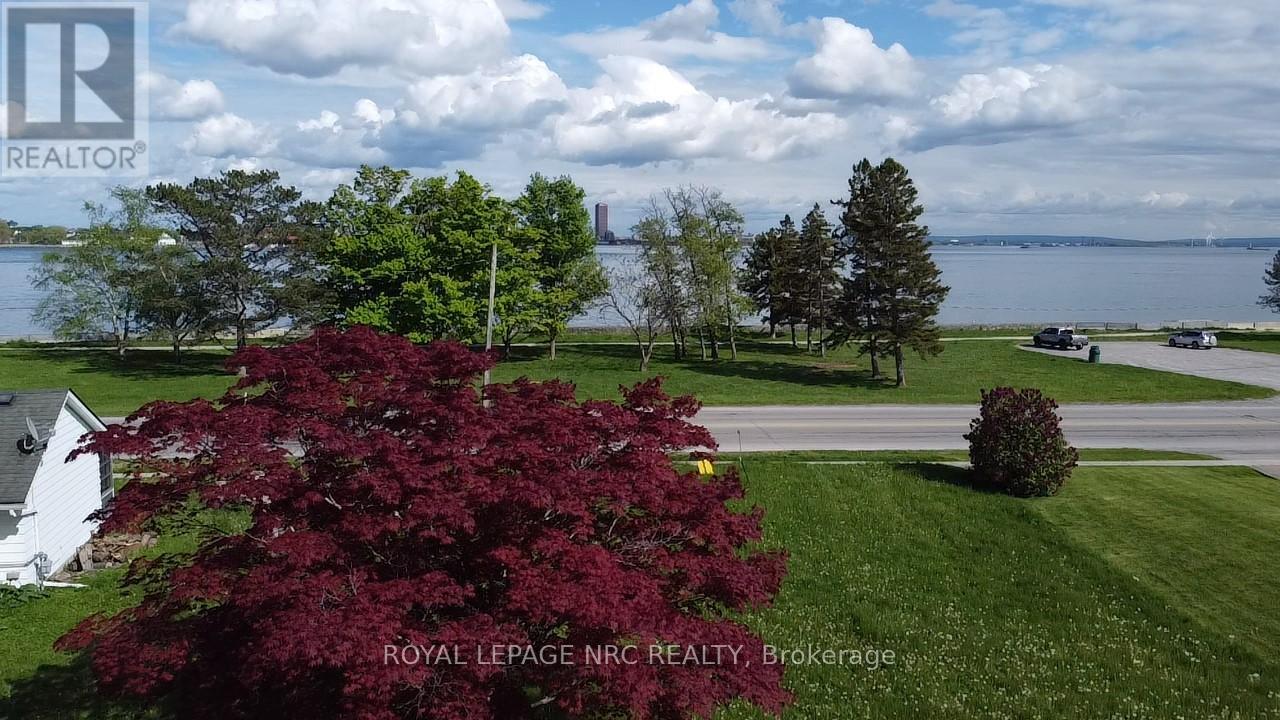 166 Lakeshore Road, Fort Erie, Ontario  L2A 1B2 - Photo 10 - X12699324