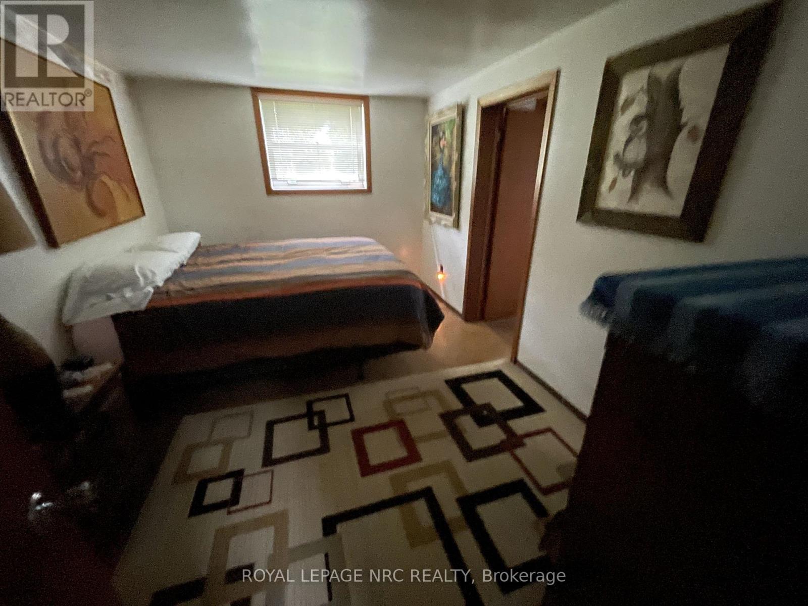 166 Lakeshore Road, Fort Erie, Ontario  L2A 1B2 - Photo 5 - X12699324