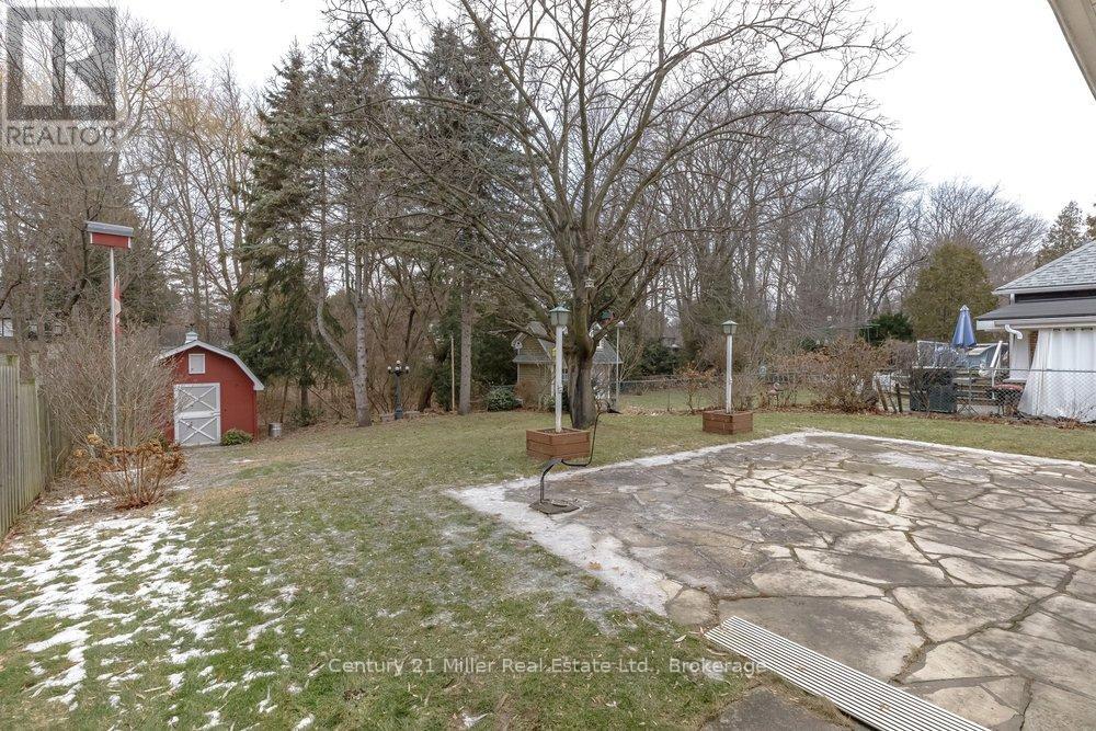 1540 Trotwood Avenue, Mississauga (Mineola), Ontario  L5G 3Z9 - Photo 37 - W12699292