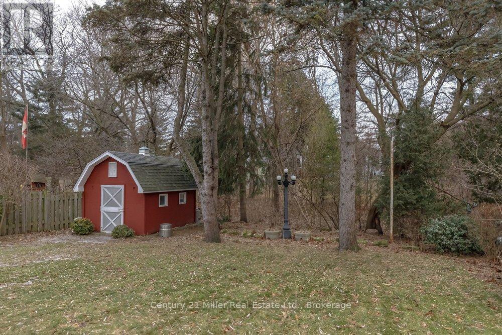 1540 Trotwood Avenue, Mississauga (Mineola), Ontario  L5G 3Z9 - Photo 38 - W12699292