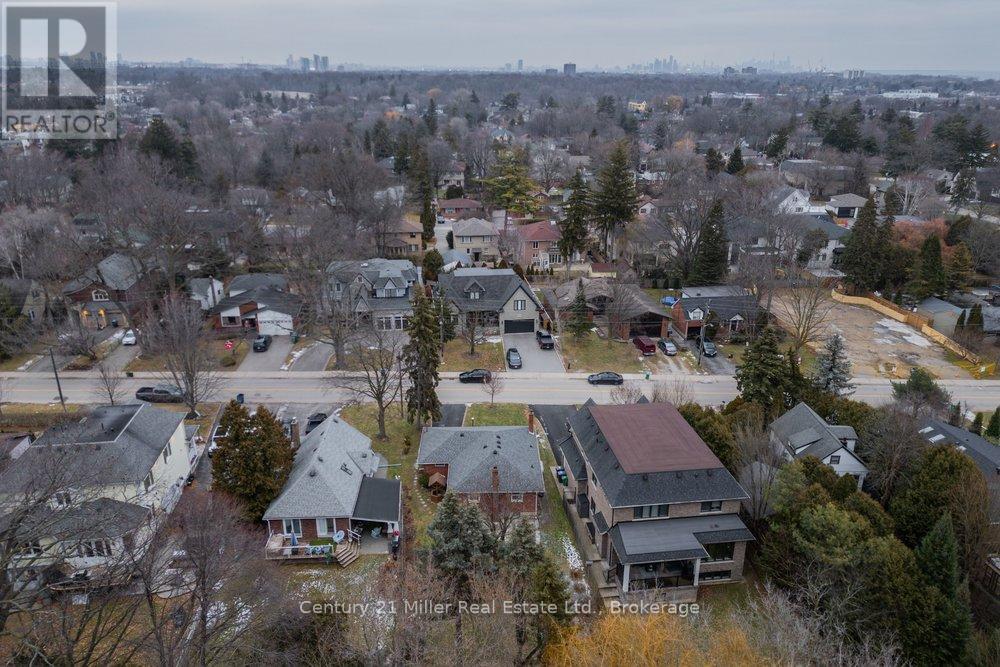 1540 Trotwood Avenue, Mississauga (Mineola), Ontario  L5G 3Z9 - Photo 44 - W12699292