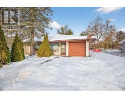 125 TAYLOR ROAD, Bracebridge, Ontario