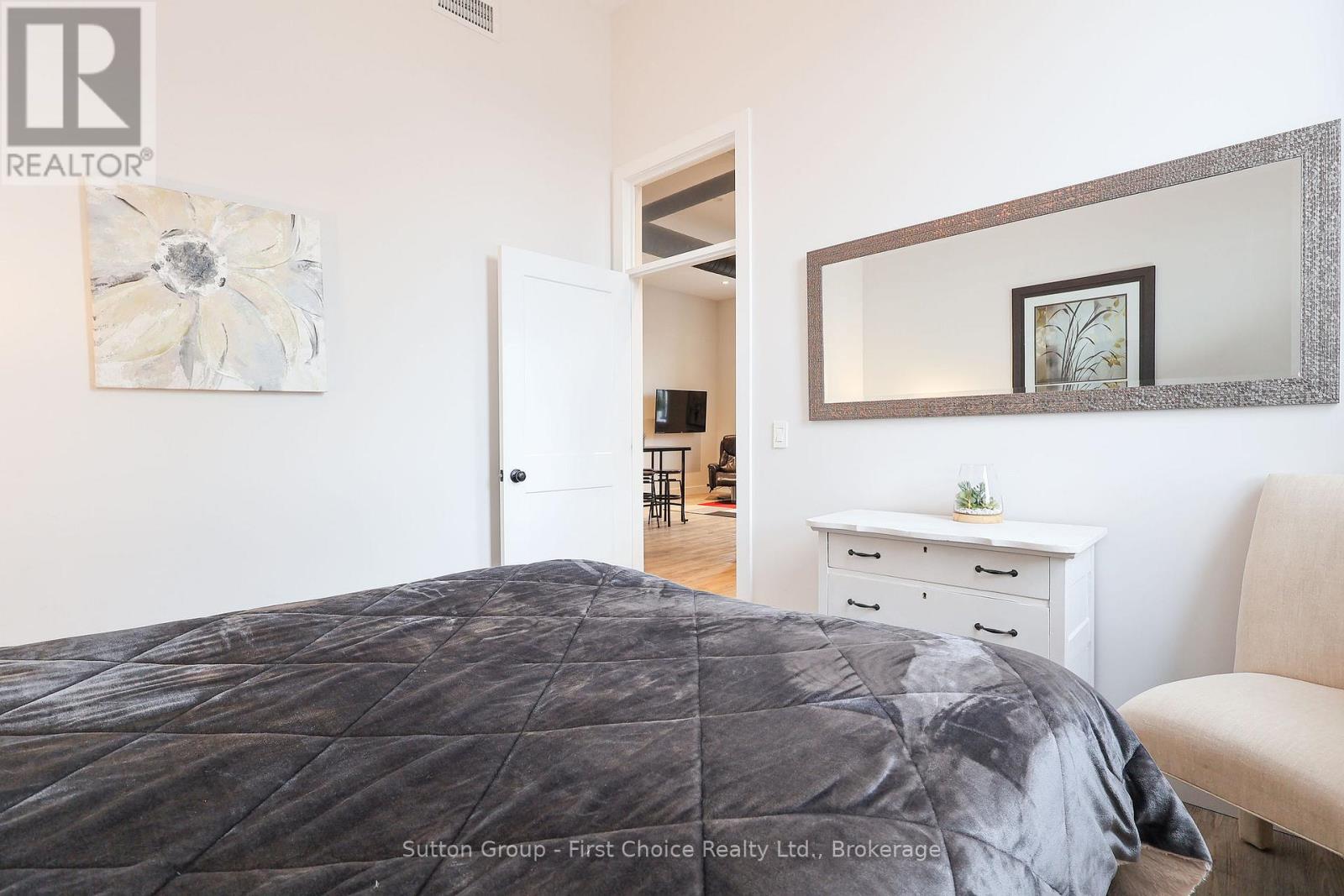 100 Queen Street E, St. Marys, Ontario  N4X 1A6 - Photo 12 - X12699368