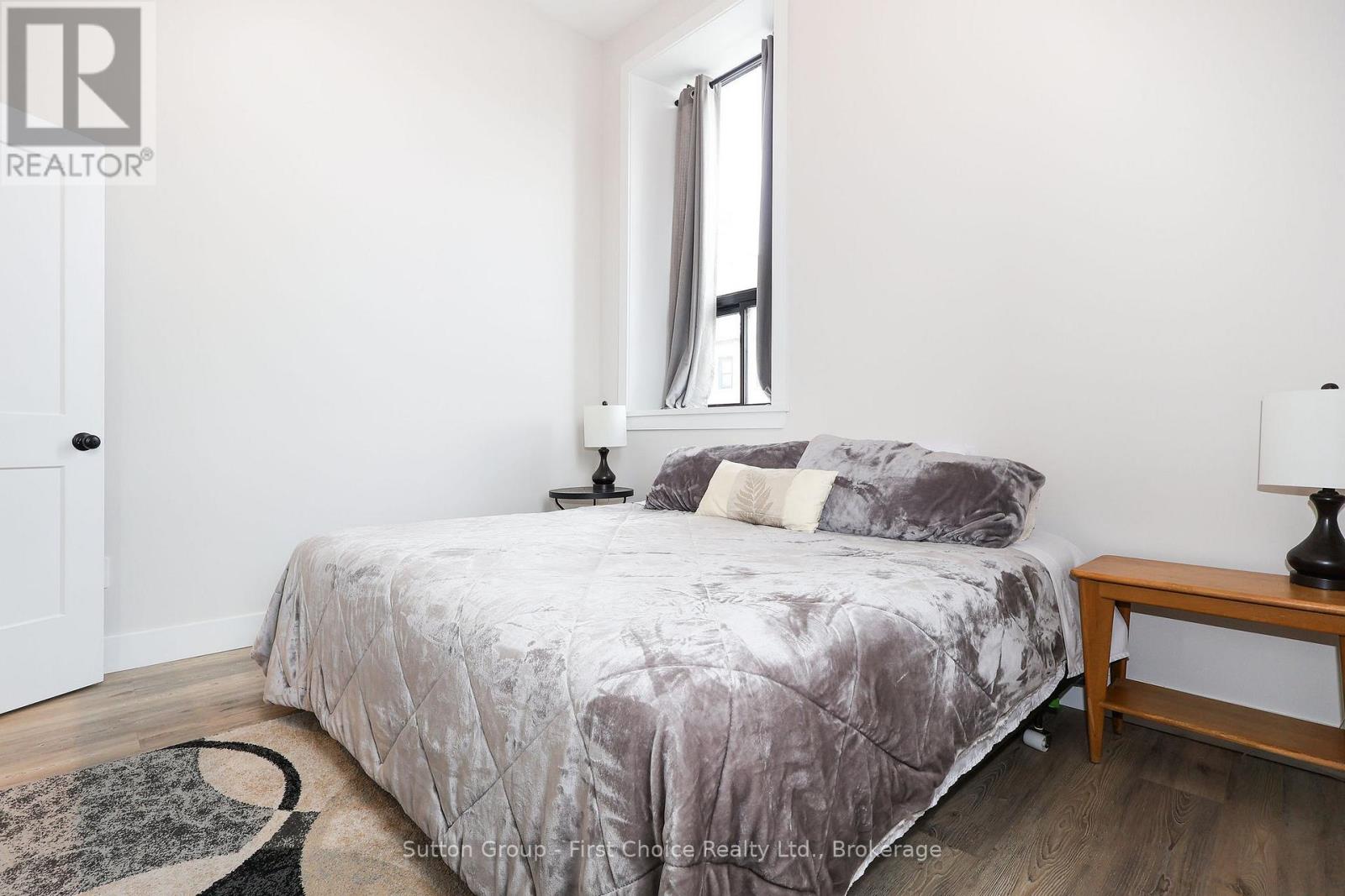 100 Queen Street E, St. Marys, Ontario  N4X 1A6 - Photo 14 - X12699368