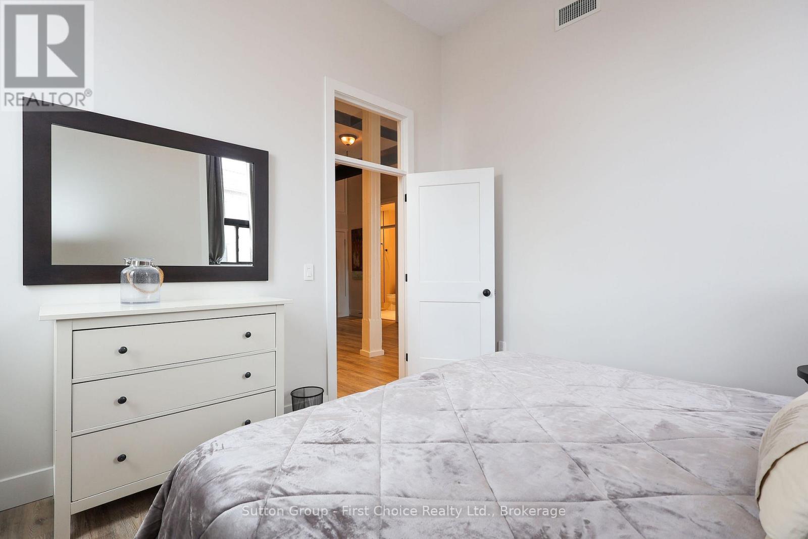 100 Queen Street E, St. Marys, Ontario  N4X 1A6 - Photo 15 - X12699368