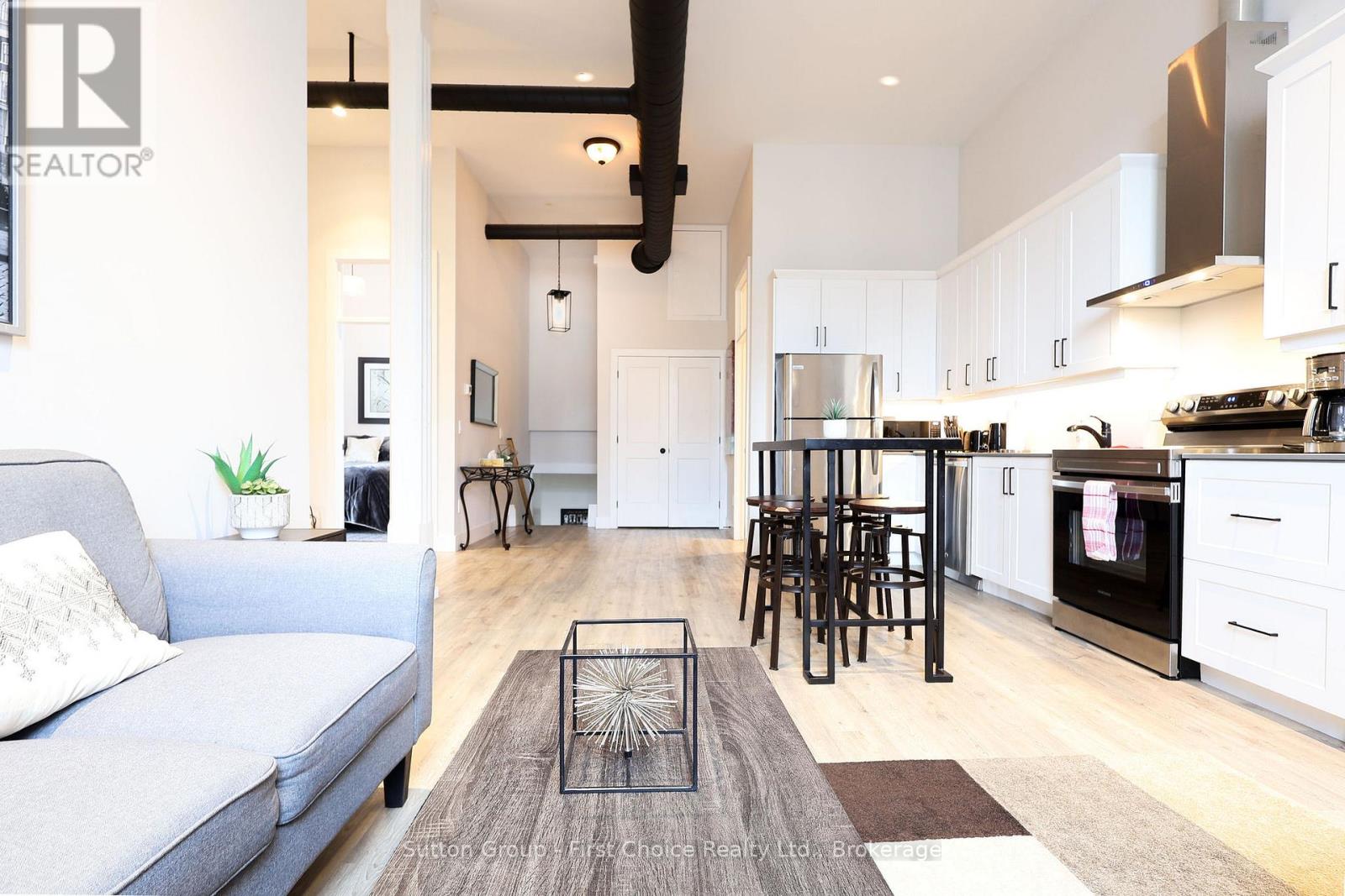 100 Queen Street E, St. Marys, Ontario  N4X 1A6 - Photo 3 - X12699368