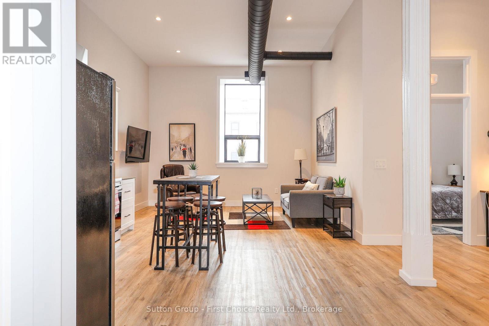 100 Queen Street E, St. Marys, Ontario  N4X 1A6 - Photo 9 - X12699368