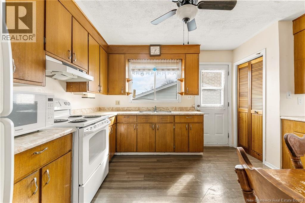 174 Argyle, Moncton, New Brunswick  E1C 3V2 - Photo 12 - NB132241