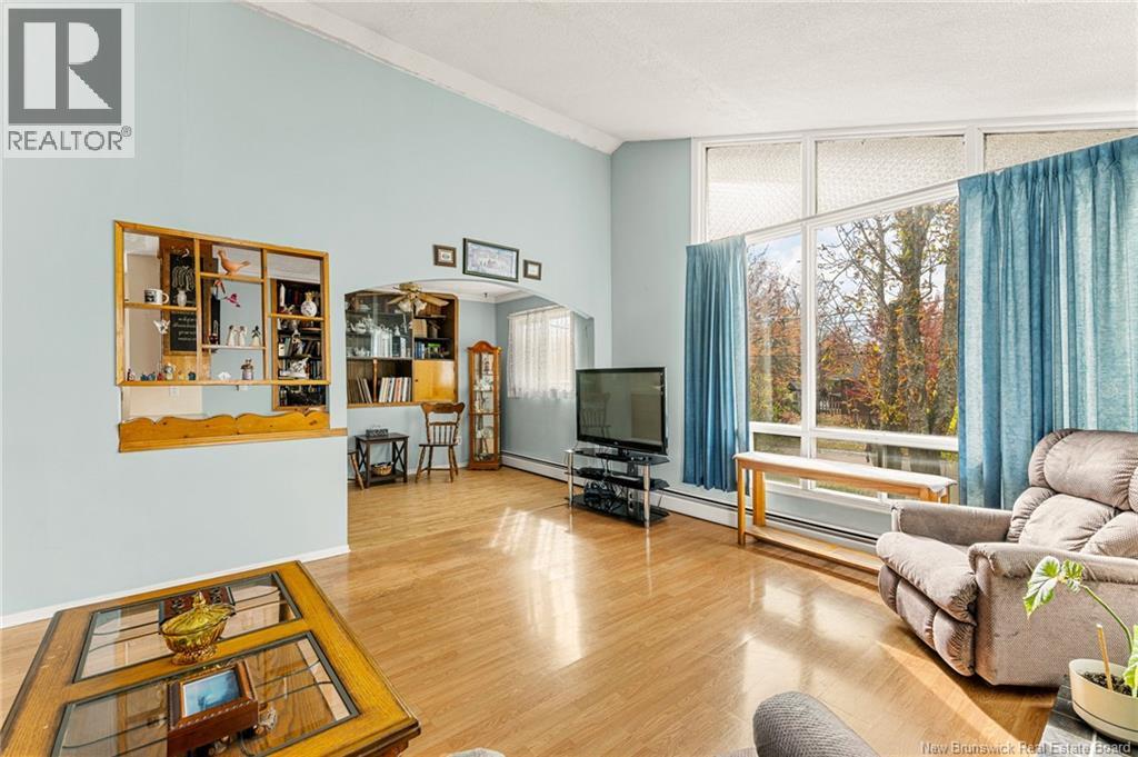 174 Argyle, Moncton, New Brunswick  E1C 3V2 - Photo 6 - NB132241