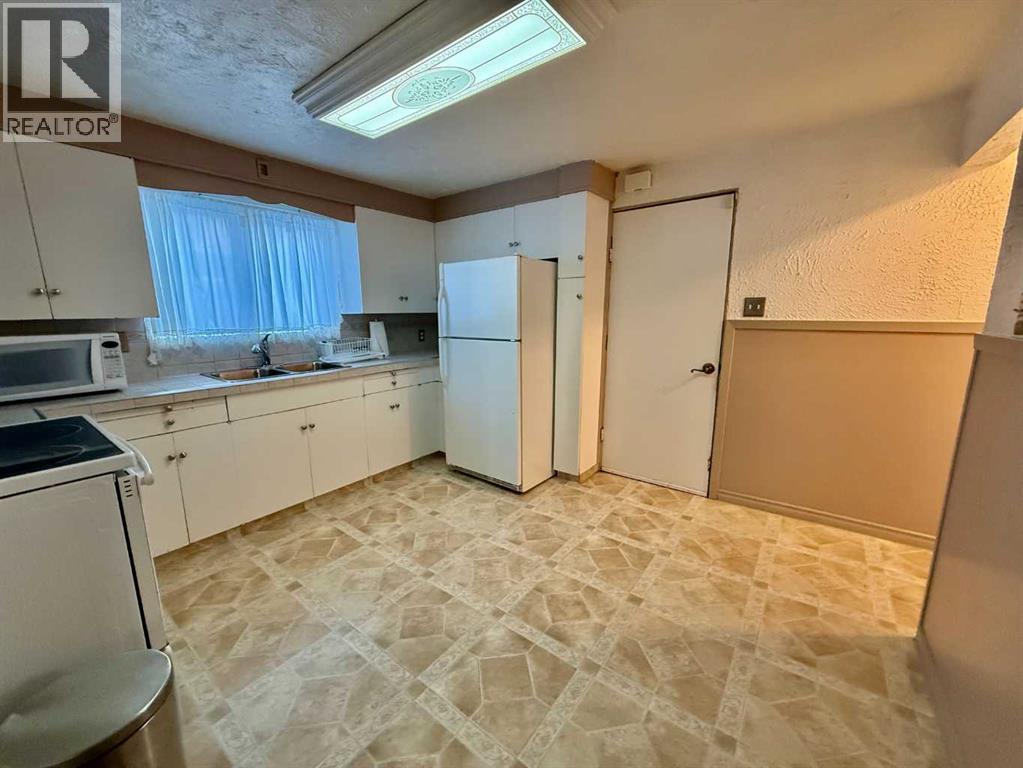 5107 47 Street, Provost, Alberta  T0B 3S0 - Photo 5 - A2266588