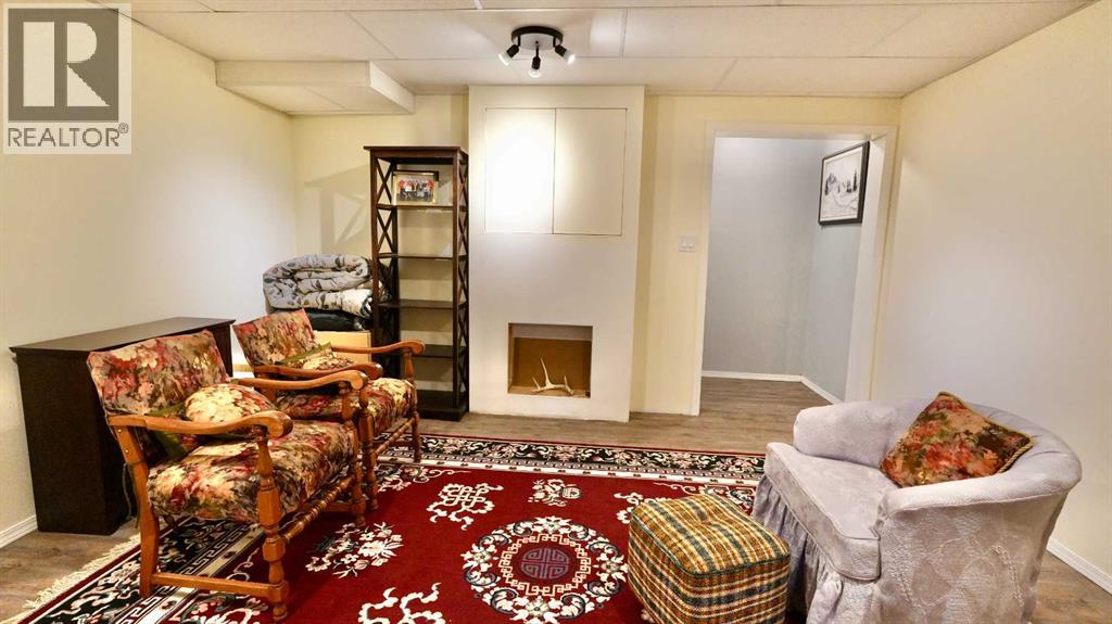 10501 83 Street, Peace River, Alberta  T8S 1M8 - Photo 32 - A2242403