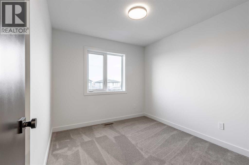 346 Canyon Meadows Road W, Lethbridge, Alberta  T1K 8E7 - Photo 23 - A2274702