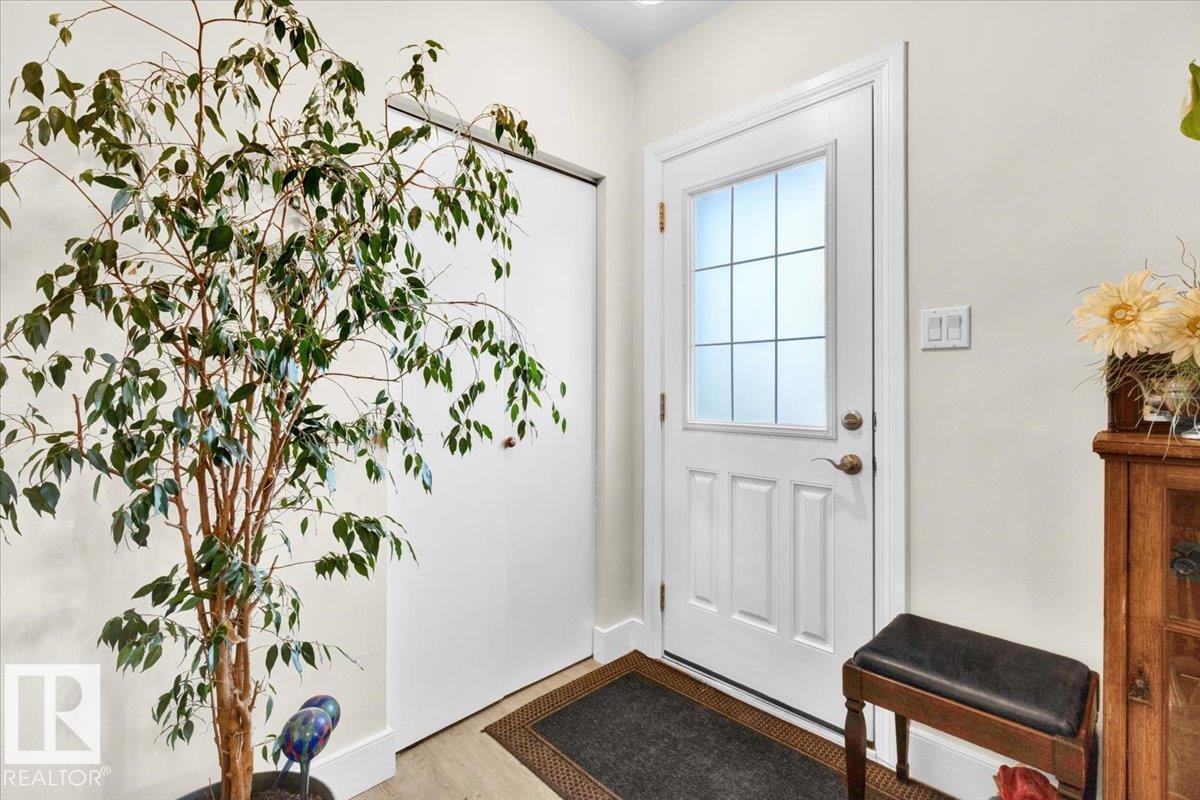 10548 40 St Nw, Edmonton, Alberta  T6A 1T1 - Photo 10 - E4458971