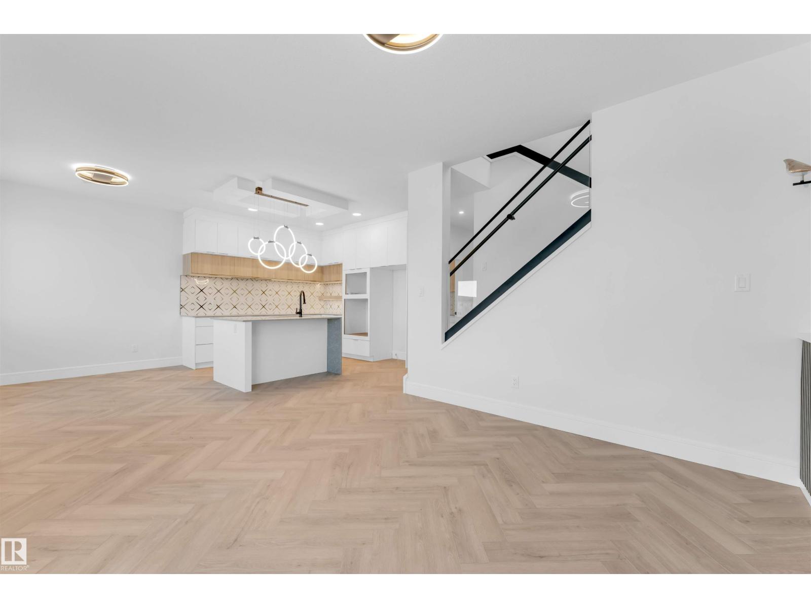 150 Creekside Ln, Leduc, Alberta  T9E 1T1 - Photo 12 - E4470112