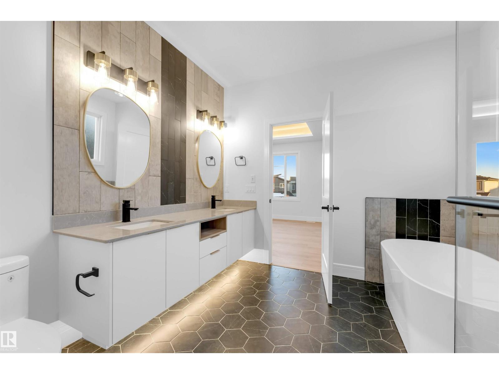 150 Creekside Ln, Leduc, Alberta  T9E 1T1 - Photo 7 - E4470112