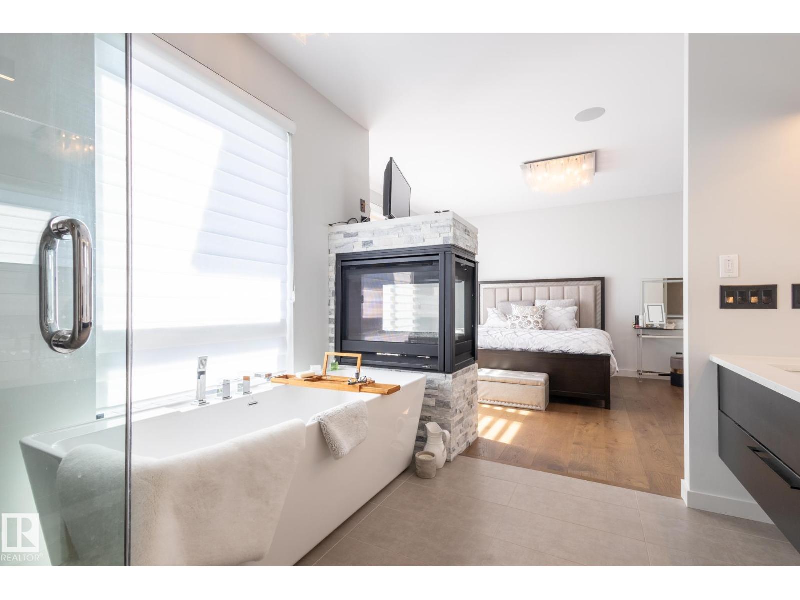 14027 91a Av Nw, Edmonton, Alberta  T5R 5A8 - Photo 34 - E4470113