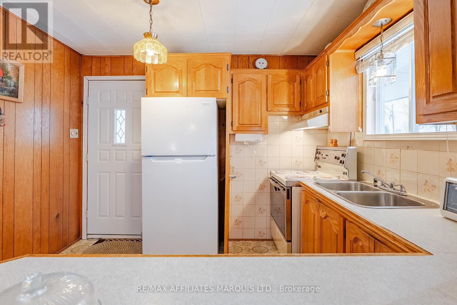 20935 Oliver Lane, South Glengarry, Ontario  K0C 1E0 - Photo 13 - X12699398
