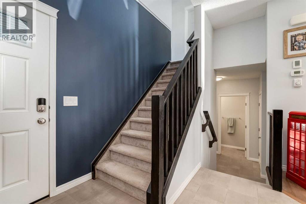 36 Sundown Common, Cochrane, Alberta  T4C 2M9 - Photo 12 - A2278817