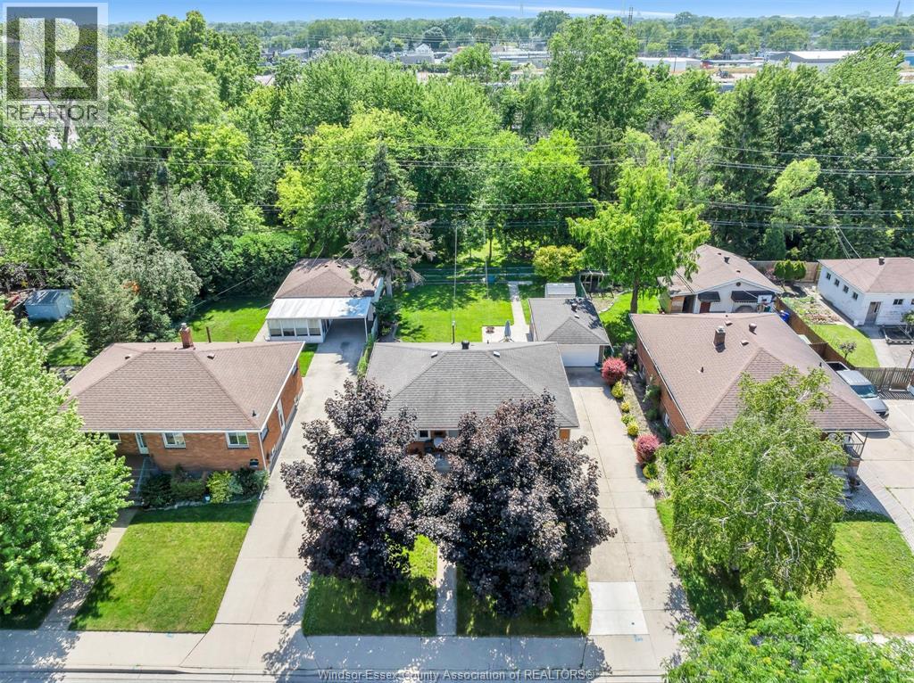 1315 Janette Avenue, Windsor, Ontario  N8X 1Y7 - Photo 4 - 26001209