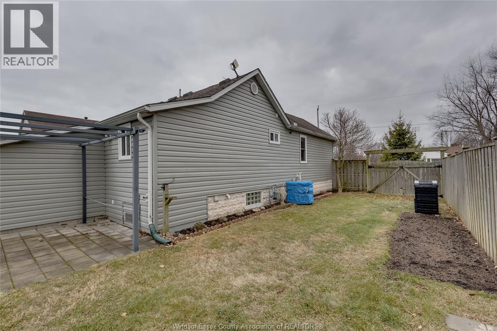 75 Victoria Avenue, Kingsville, Ontario  N9Y 1T2 - Photo 7 - 26001204