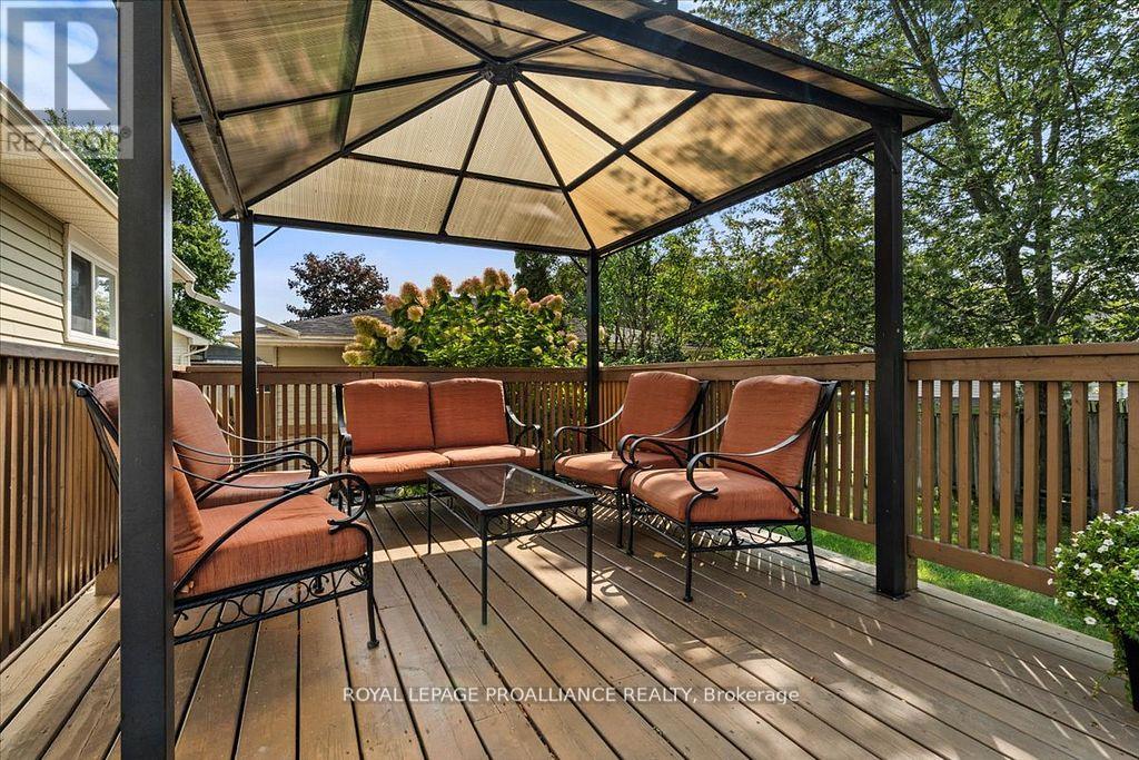 16 Centre Court, Quinte West (Frankford Ward), Ontario  K0K 2C0 - Photo 39 - X12699194