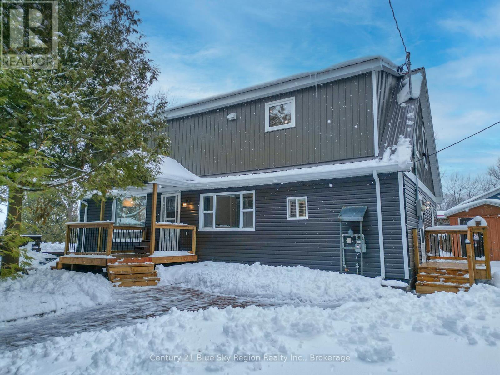 12 MOWAT CRESCENT, North Bay, Ontario