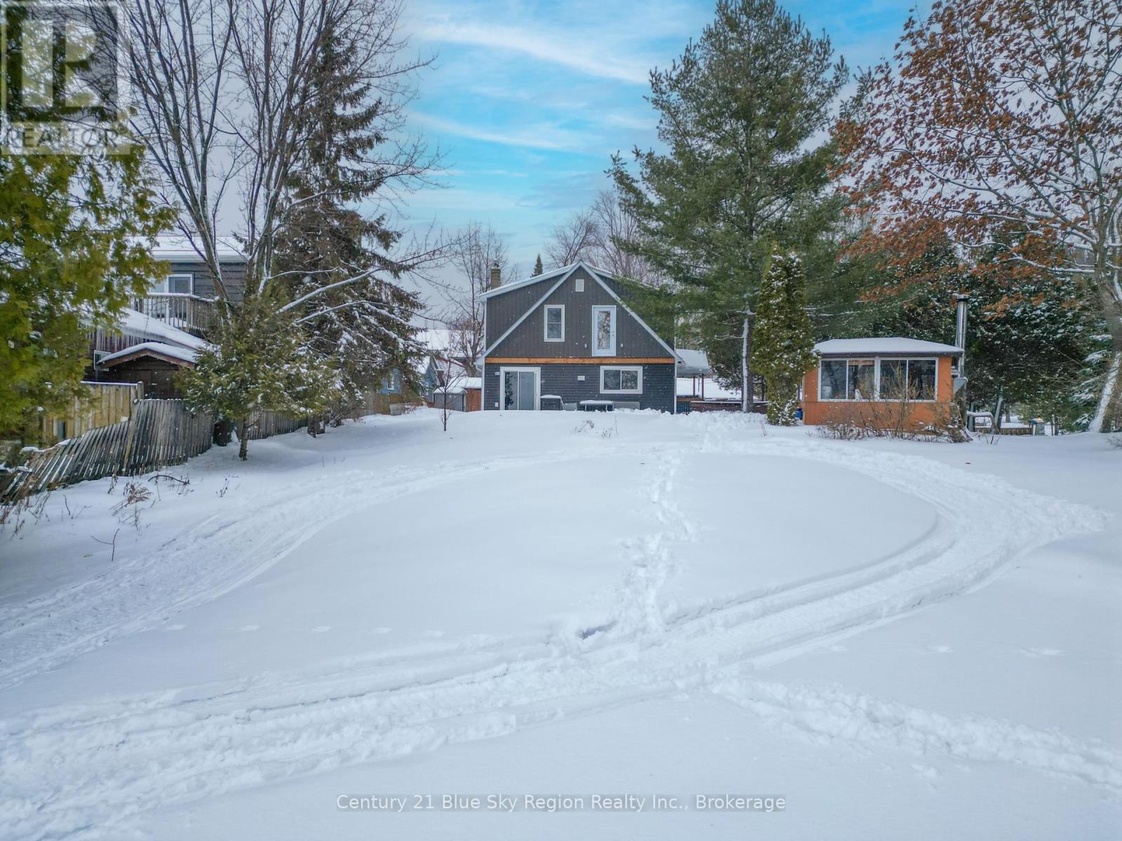 12 Mowat Crescent, North Bay, Ontario  P1A 1R5 - Photo 37 - X12699418