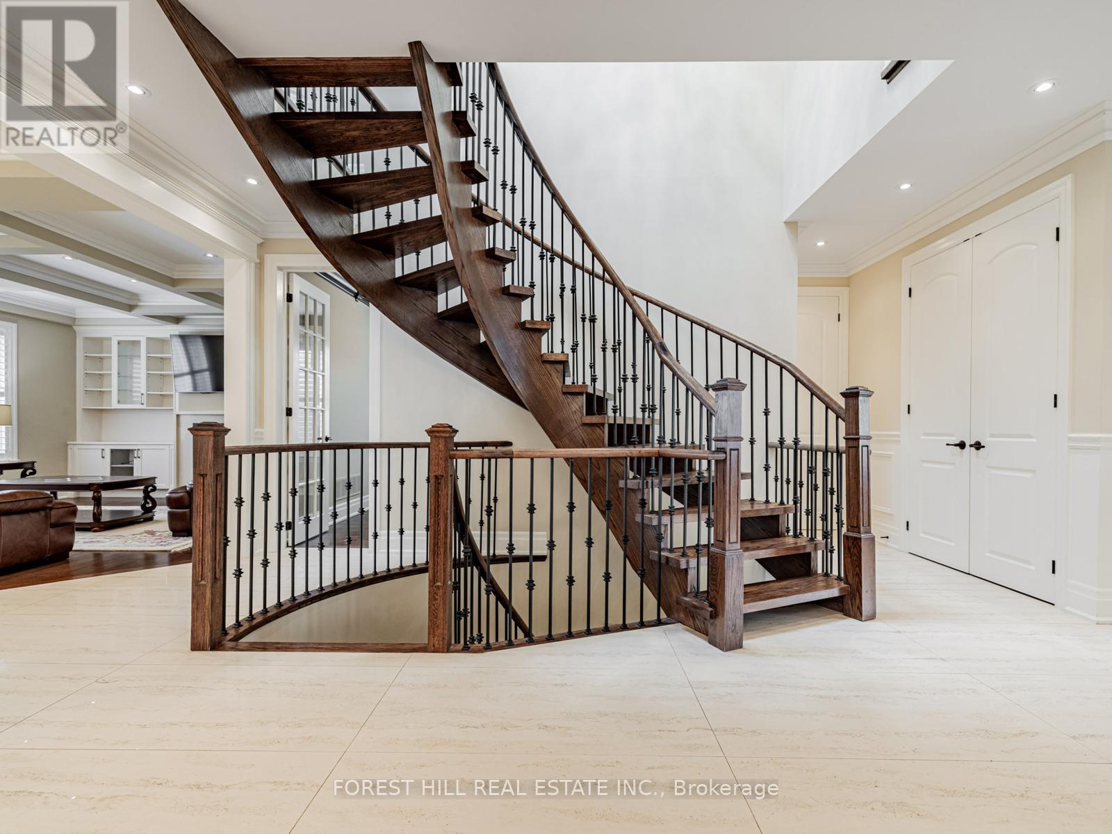 394 Connaught Avenue, Toronto, Ontario  M2R 2M2 - Photo 2 - C12699322