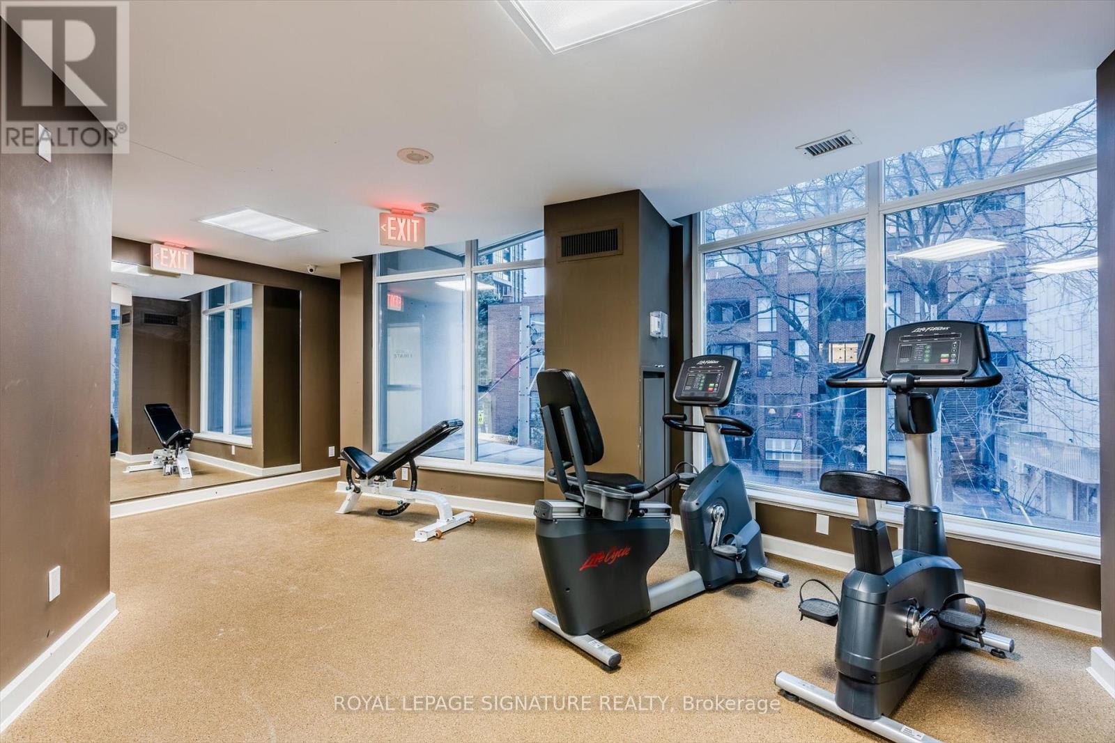 709 - 8 Scollard Street, Toronto, Ontario  M5R 1M2 - Photo 18 - C12699374