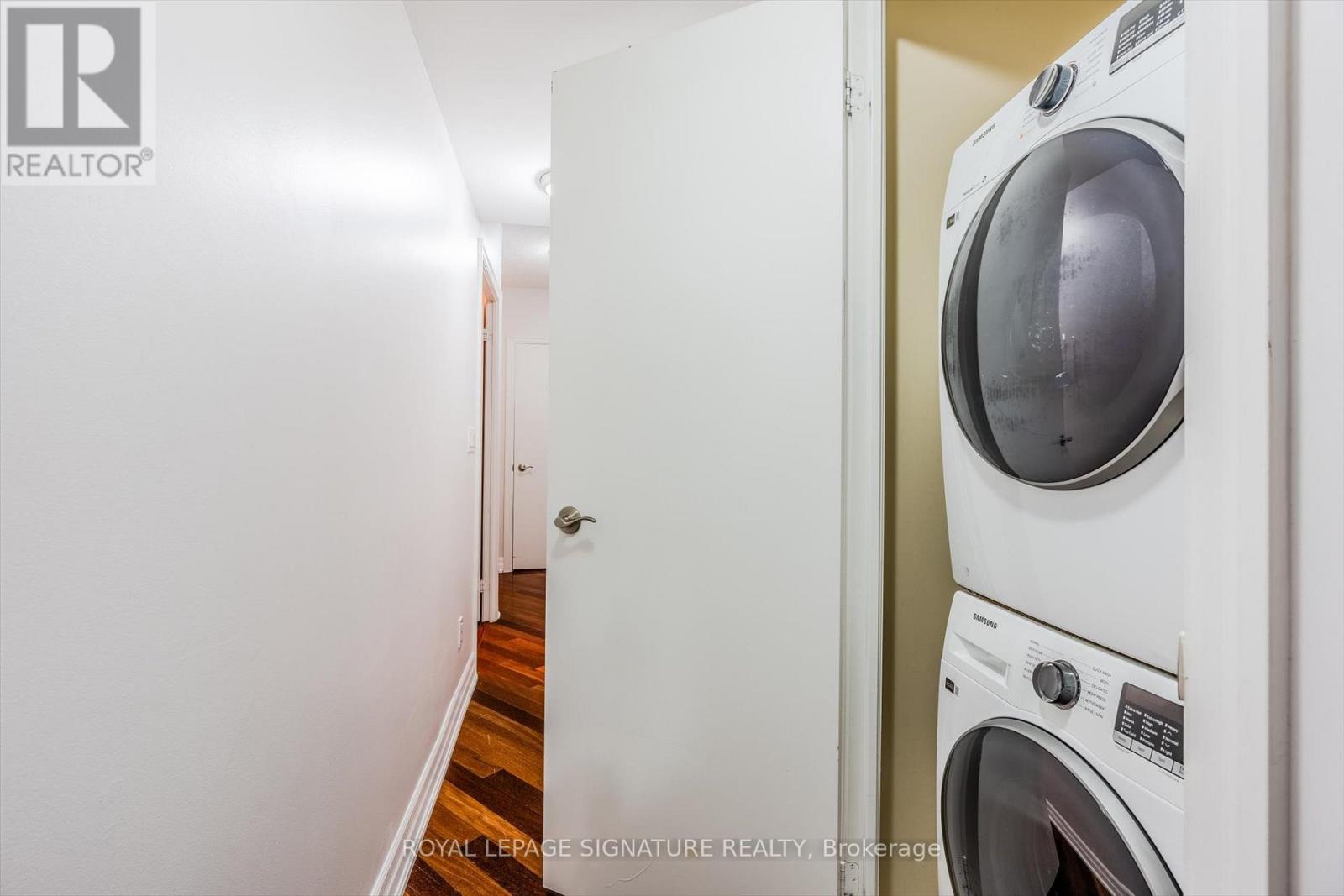 709 - 8 Scollard Street, Toronto, Ontario  M5R 1M2 - Photo 7 - C12699374