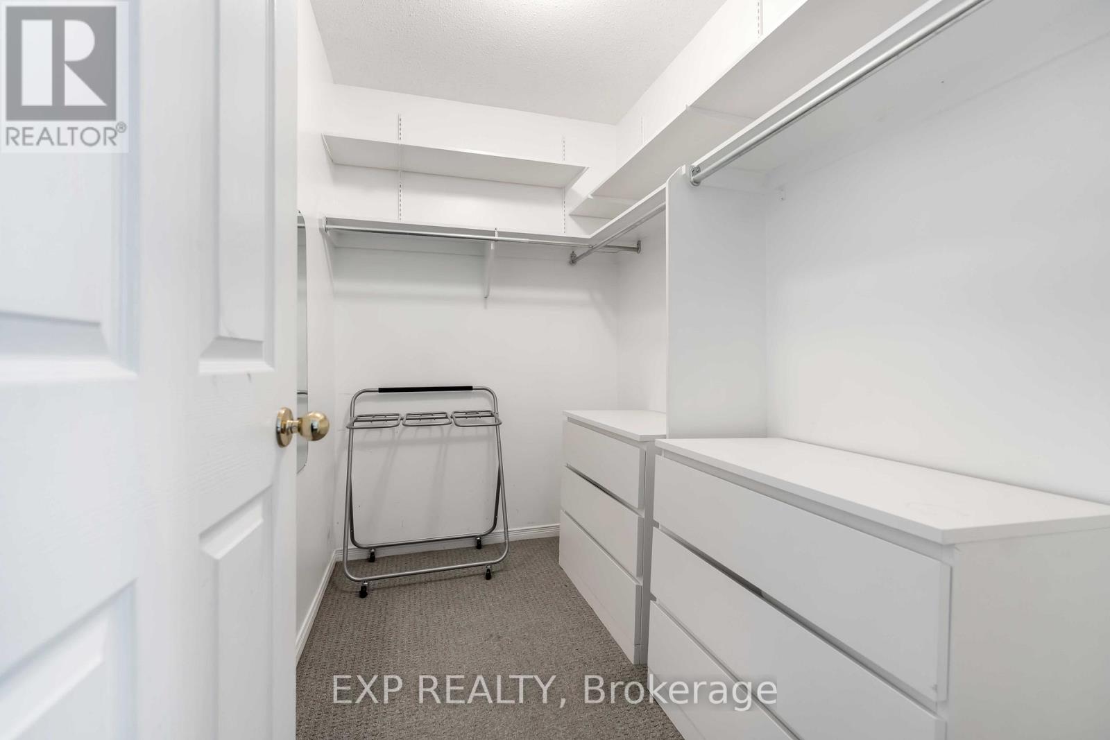 86 Furlong Crescent, Ottawa, Ontario  K2M 2H9 - Photo 16 - X12490948