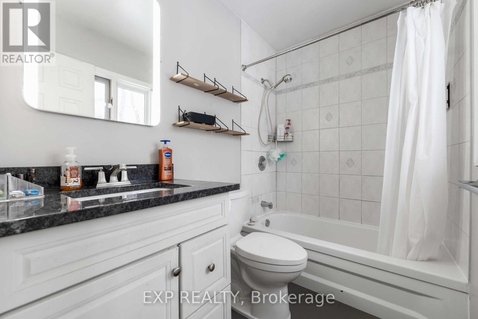 86 Furlong Crescent, Ottawa, Ontario  K2M 2H9 - Photo 17 - X12490948