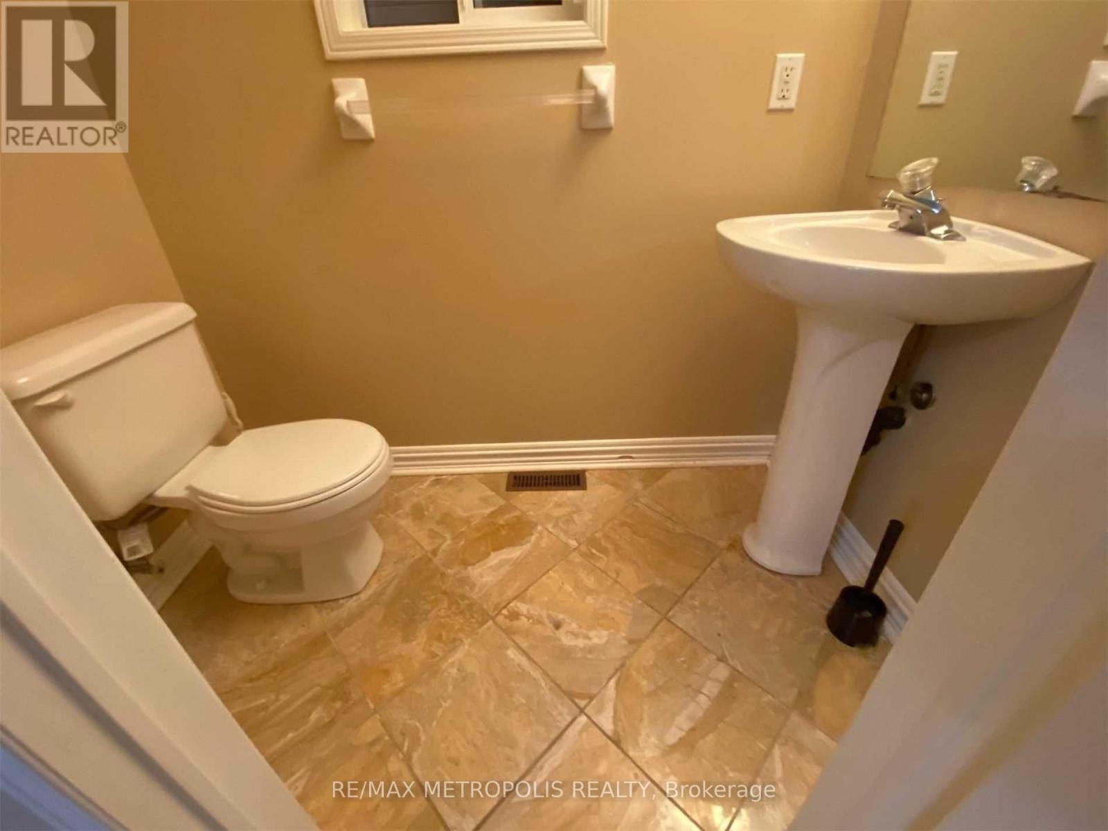 1203 Monica Cook Place, Pickering, Ontario  L1W 4A4 - Photo 12 - E12699380