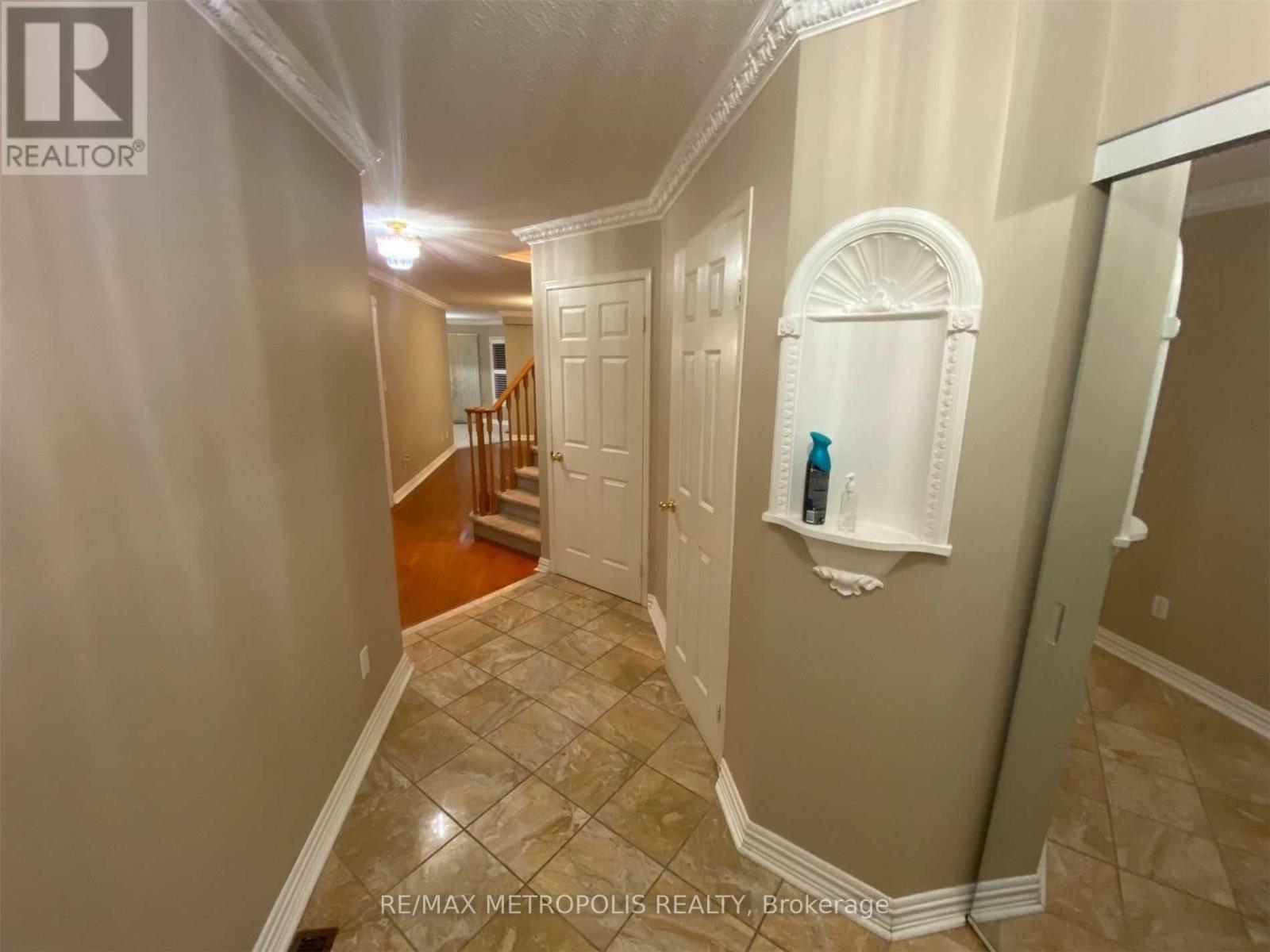 1203 Monica Cook Place, Pickering, Ontario  L1W 4A4 - Photo 3 - E12699380