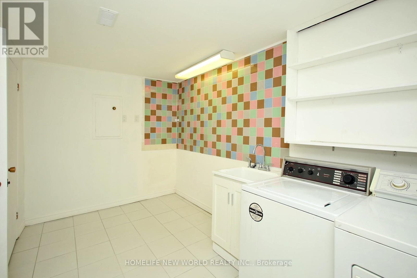 30 Lowbank Court, Toronto, Ontario  M2M 3A4 - Photo 27 - C12696370