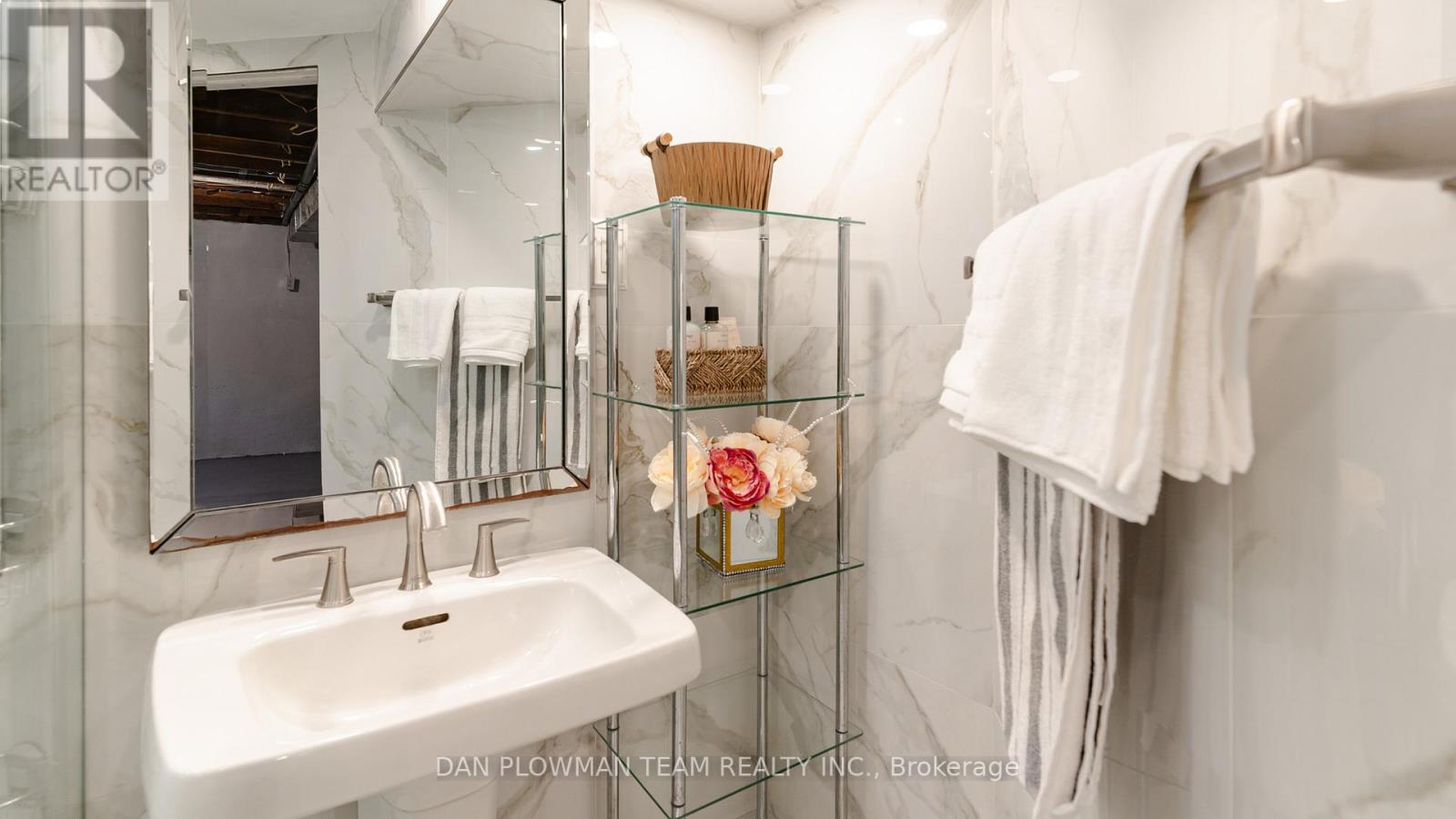 536 King Street E, Oshawa, Ontario  L1H 1G1 - Photo 38 - E12698882