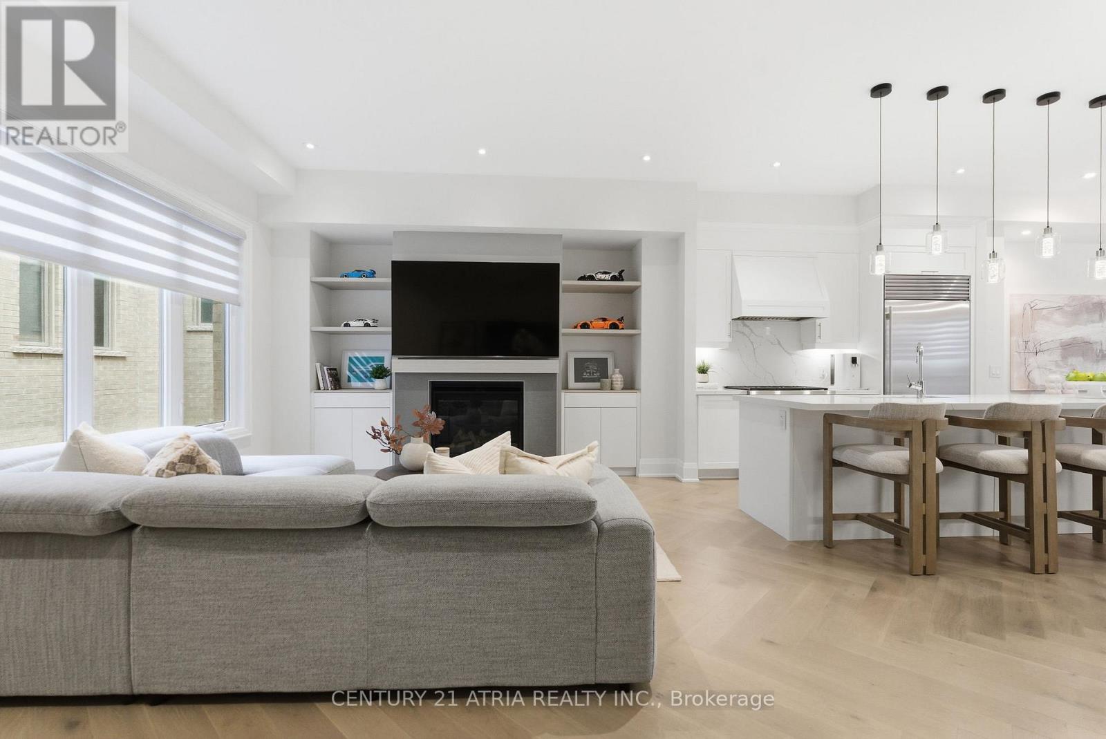 9404 Bayview Avenue, Richmond Hill, Ontario  L4C 4Z2 - Photo 7 - N12699244