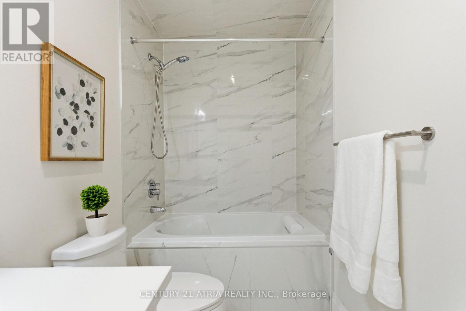 9404 Bayview Avenue, Richmond Hill, Ontario  L4C 4Z2 - Photo 20 - N12699244