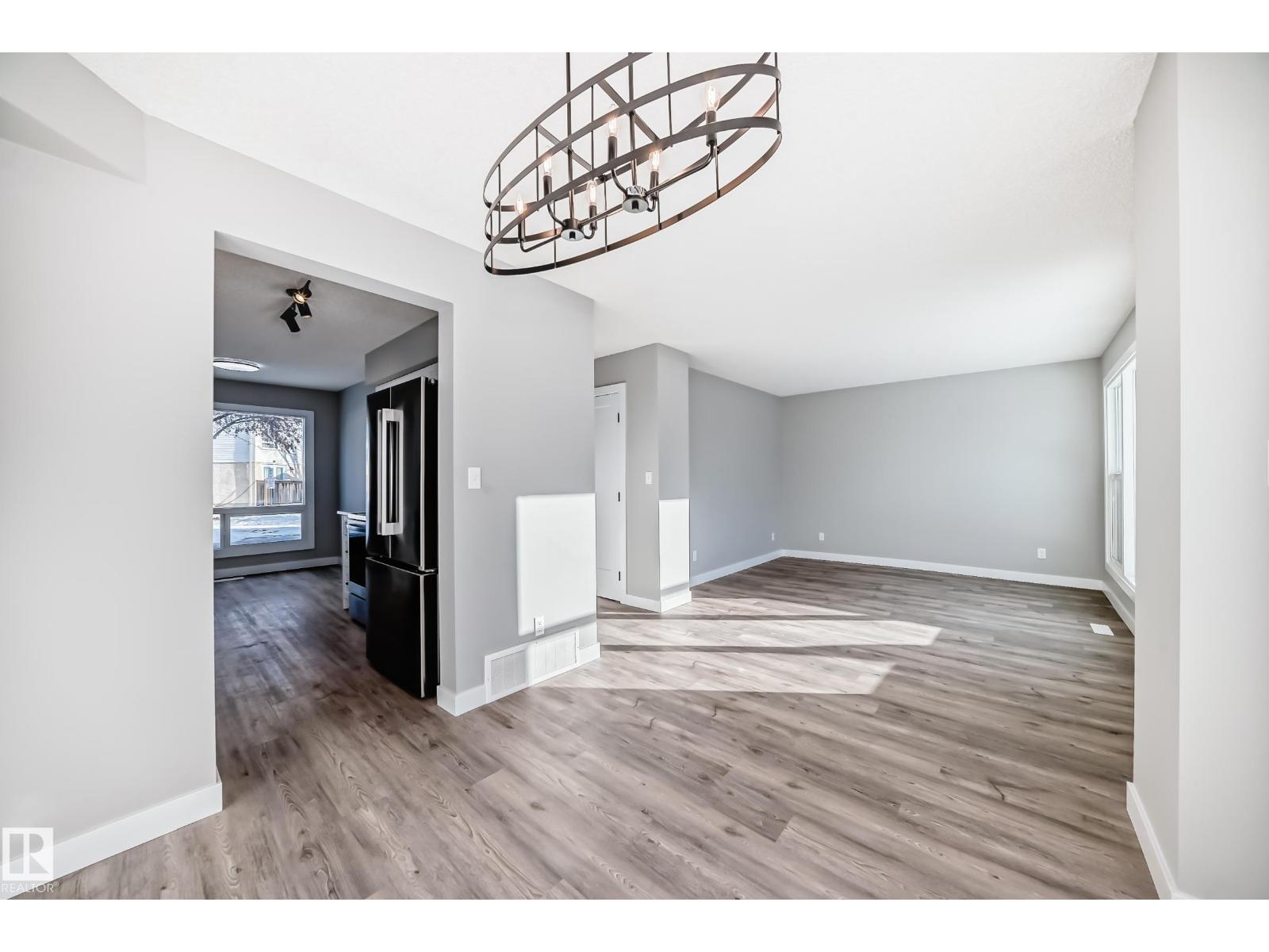 273 Grandin Vg, St. Albert, Alberta  T8N 2R6 - Photo 15 - E4470116