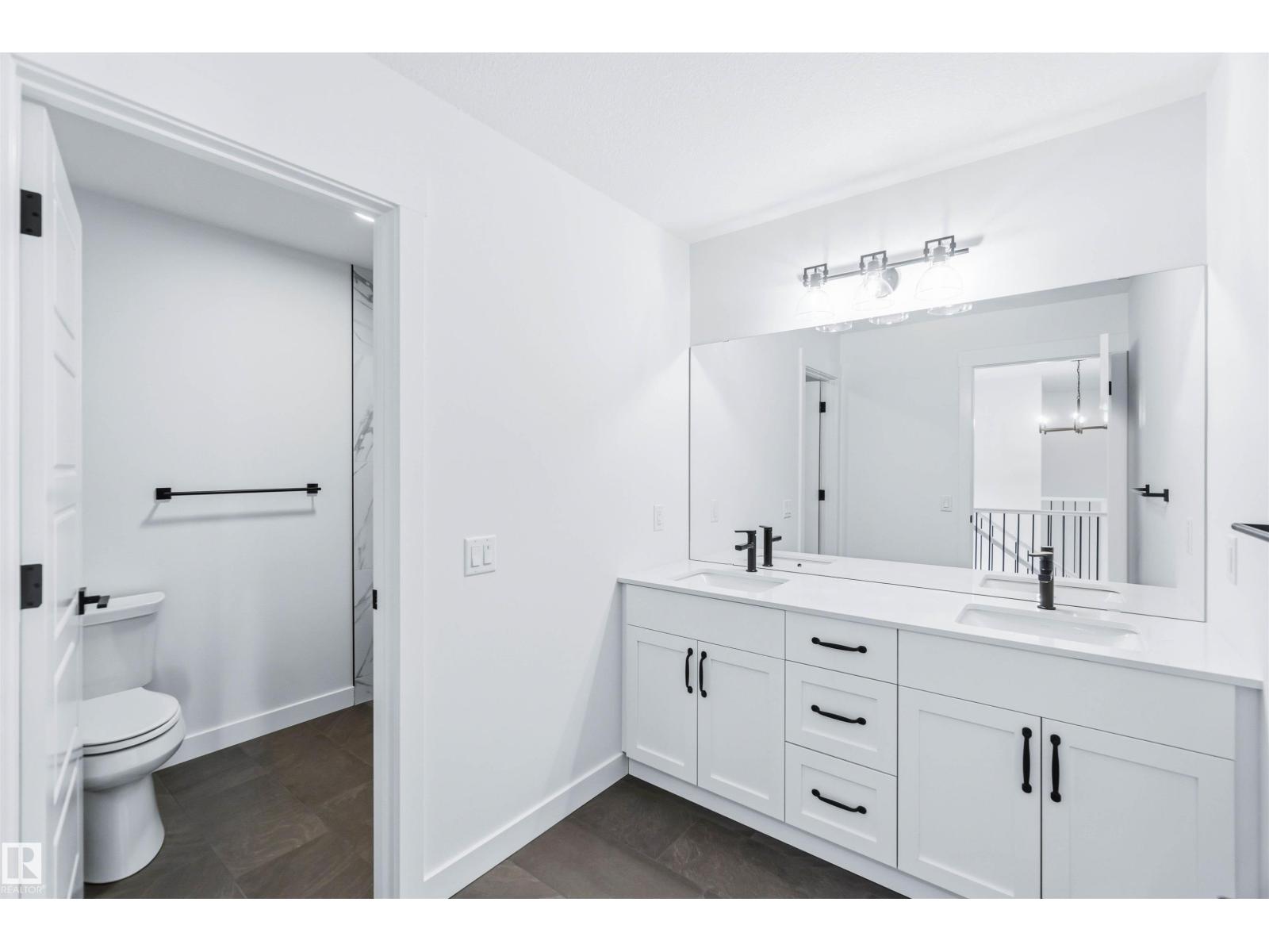 2211 4 Av Sw, Edmonton, Alberta  T6X 3L4 - Photo 19 - E4470119