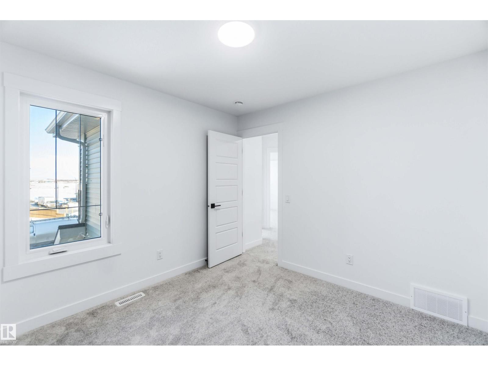 2211 4 Av Sw, Edmonton, Alberta  T6X 3L4 - Photo 21 - E4470119