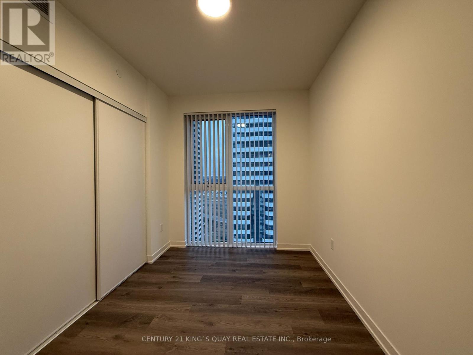 3312 - 8 Interchange Way, Vaughan, Ontario  L4K 0R2 - Photo 13 - N12699384